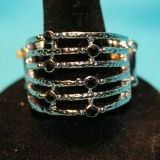 PAPARAZZI STRETCHY SILVER & BLACK RING KNOW AS �?SCALE UP, BLACK RING.?