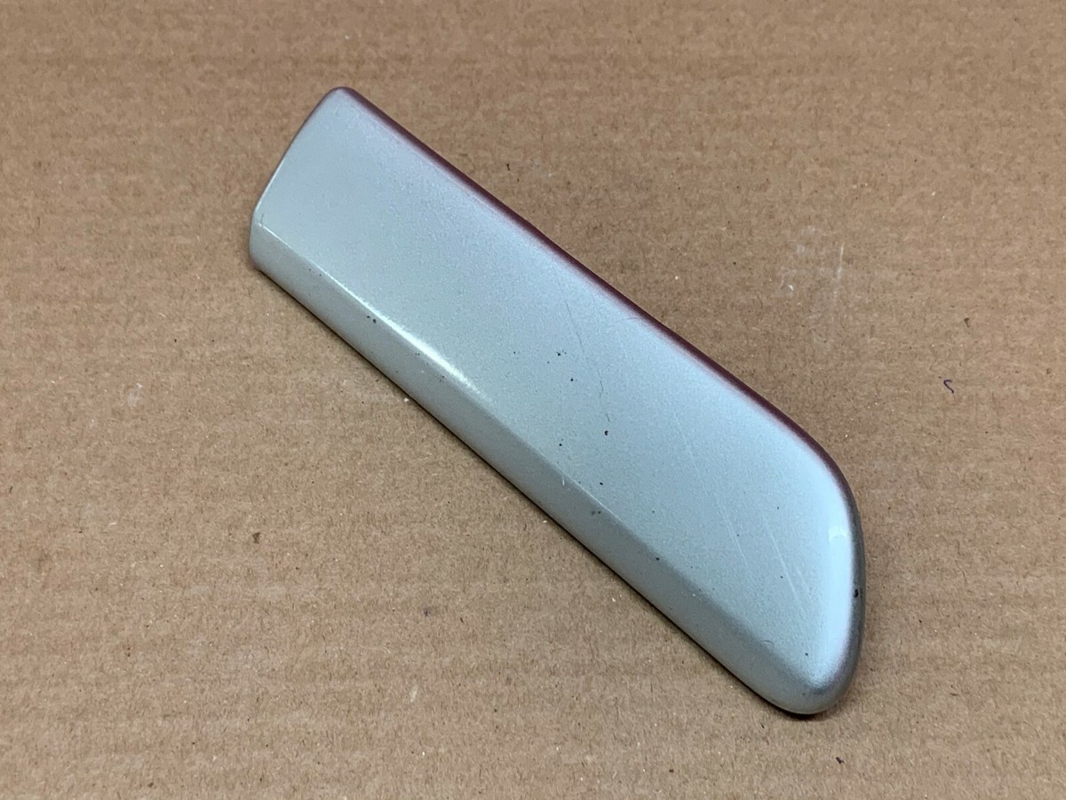 1998-2003 MERCEDES CLK430 CLK55 AMG FRONT LEFT FENDER MOLDING 