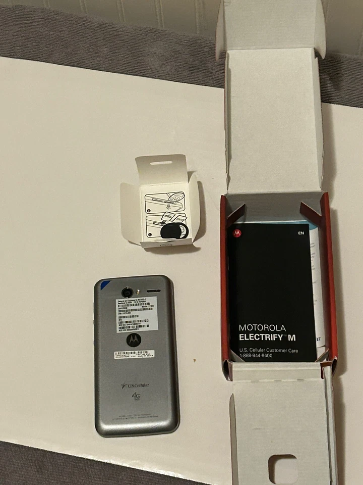 Smartphone MOTOROLA ELECTRIFY M - 8GB - Gris (U.S. Cellular) Foto 2 de 4