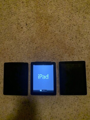 3 Apple iPad 1st Gen. 32GB, Wi-Fi + Cellular (AT&T), 9.7in