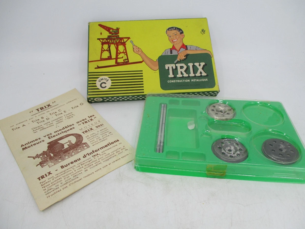 Jouets anciens - Catalogue MECCANO - Trains HORNBY - Miniatures DINKY-TOYS - Années 1950/60