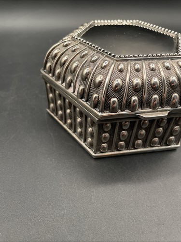 Scatola ricordo Impero vintage metallo con finitura peltro foderata in velluto blu - CARINA! - Foto 2 di 10