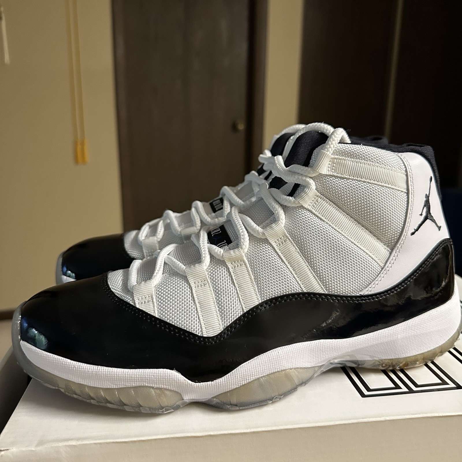 SAOLA Nike Air Jordan 11 Retro Concord 2011 Taglia 11 Uomo Retrò Con Protezione Suola.