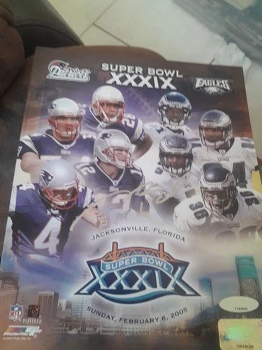 Tom Brady Autographed 8x10 Color Photograph-TriStar COA