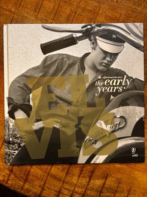 The Early Years (von Elvis Presley)- Bildband Inkl. 3 Audio CDs