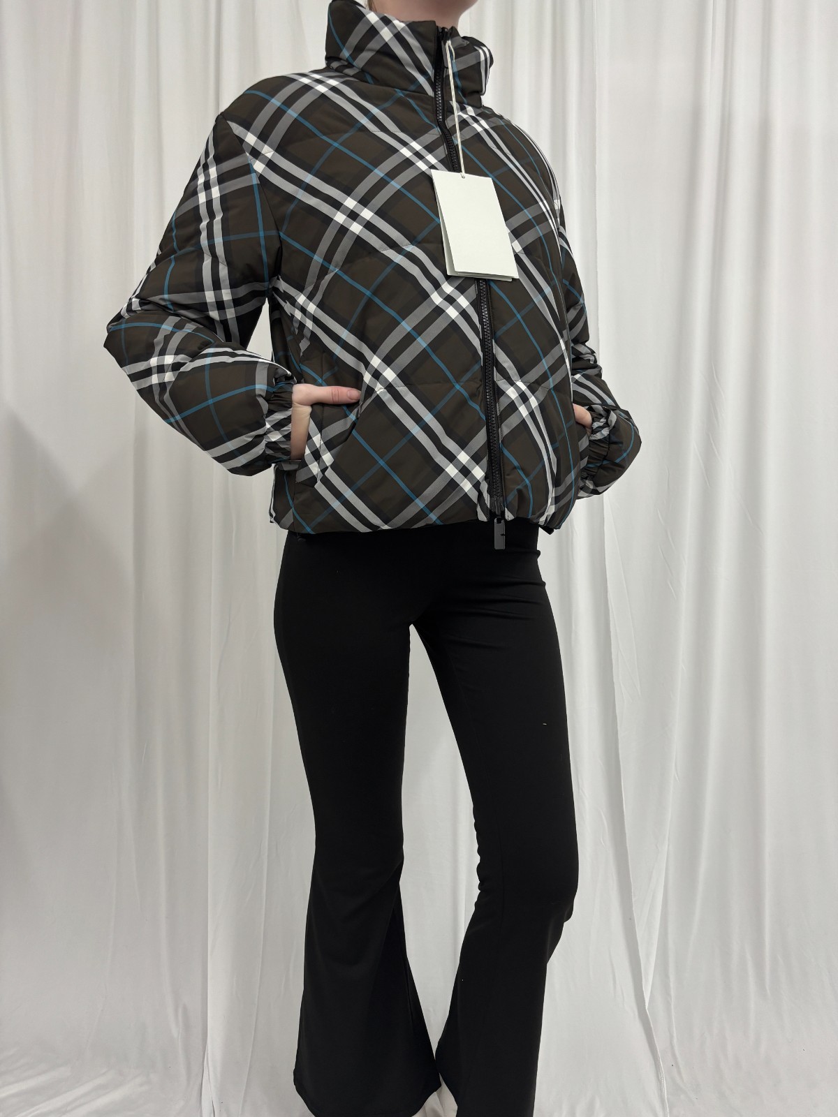 Burberry Reversible Check Puffer Jacket Black Khaki Men’s/Women’s Size Small