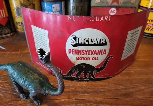Vintage 1 Quart SINCLAIR Motor Oil Can Flat Advertising Sign & Plastic Dinosaur