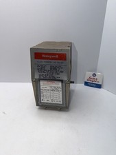 Honeywell V4055D1019 Fluid Power Gas Valve Actuator 120V Used Good Condition
