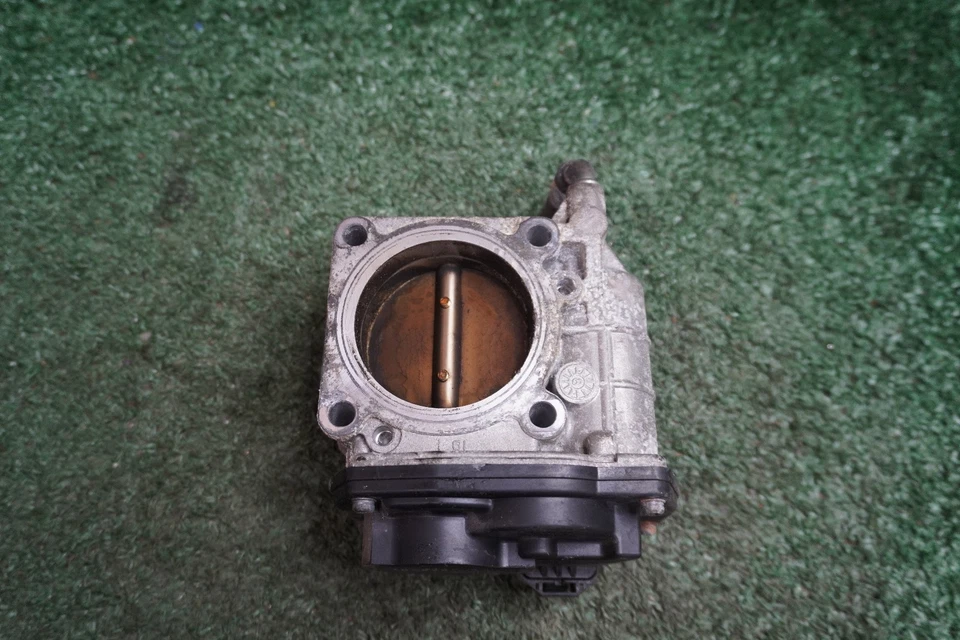2008 2009 2010 NISSAN ROGUE 2.5L THROTTLE BODY OEM 05184349AE - Image 2 of 4