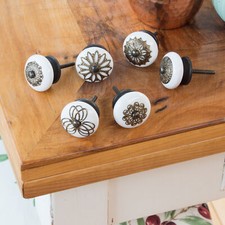 Antik Design Weiss & Messing Keramik M&ouml;belkn&ouml;pfe Griffe Knauf M&ouml;belknopf Ad20-29