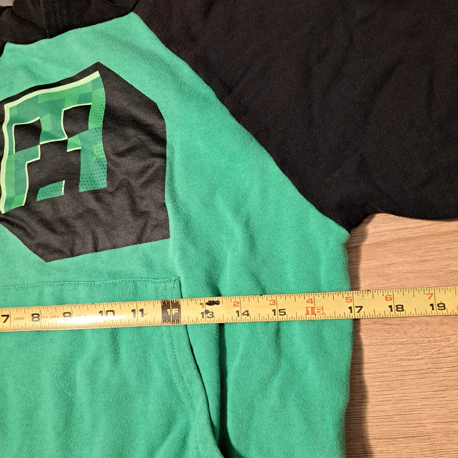 Minecraft Boys MAD Engine Green and Black Hoodie Small