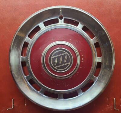 1977 1978 Ford Granada Maverick Mercury Comet Monarch Hubcap 14'' RED
