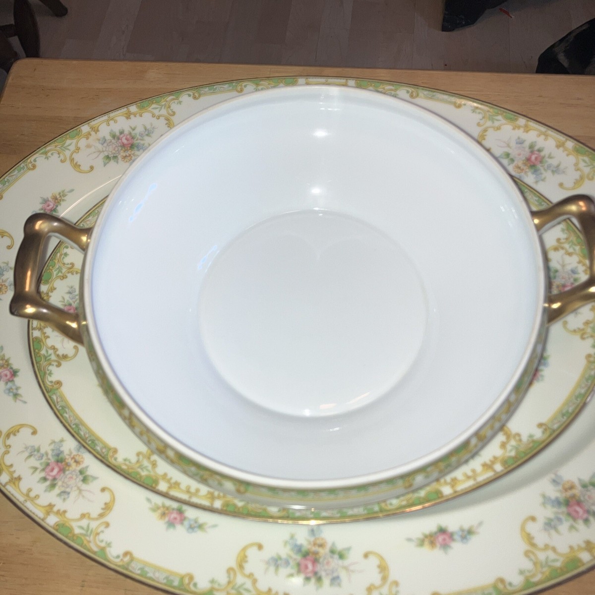 Noritake Joliet Service For 8 + Platters, Vegetable & Sugar Bowl W