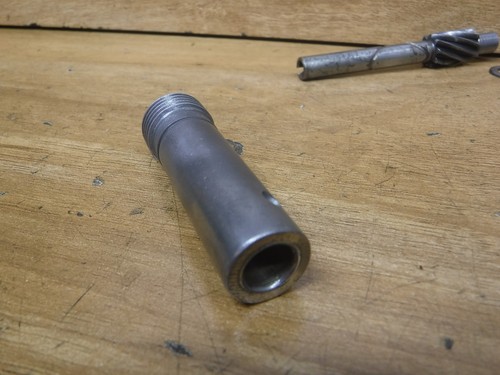 1972 72 SUZUKI TS250 TS 250 OEM TACHOMETER DRIVE GEAR SHAFT NICE FAST SHIPPING - Picture 7 of 12