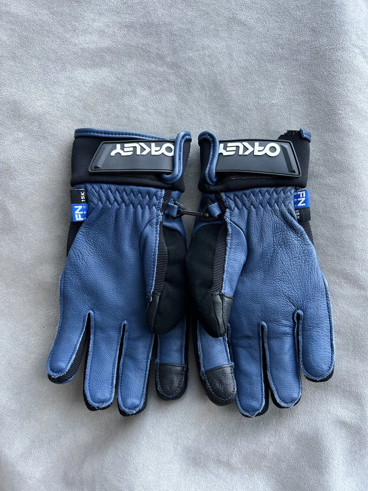 Guantes de invierno Oakley Factory Kaus Tangan talla S 2,0 azul oscuro Foto 2 de 4