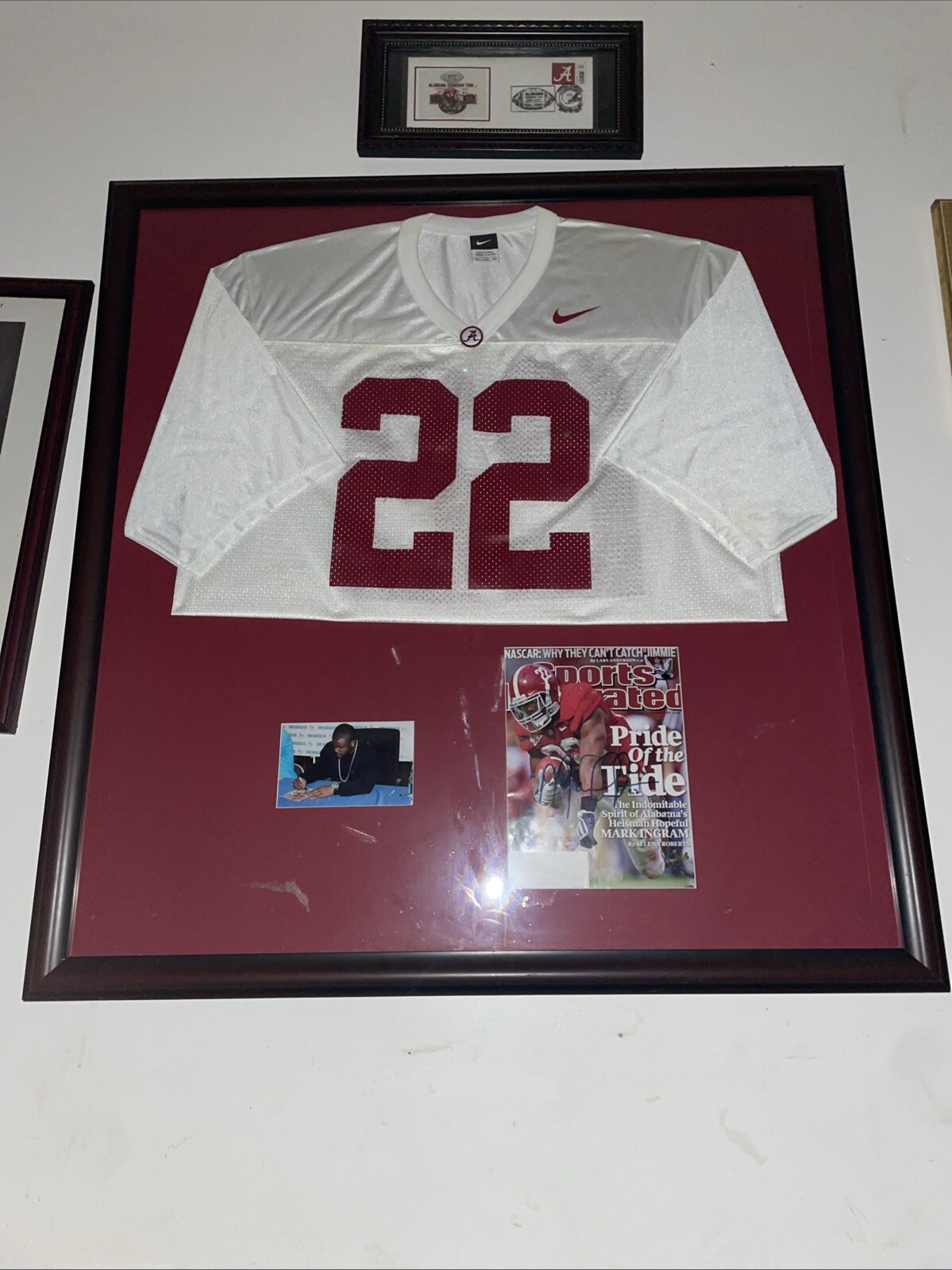 Mark Ingram Autographed Signed Alabama Crimson Tide Jersey With Magazine And Picture Of Signing 