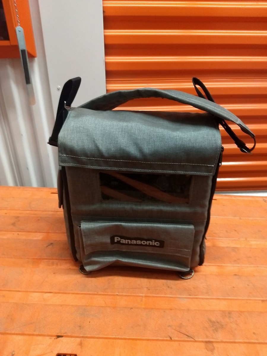 Panasonic AU-500 ポータブルビデオカセットレコ―ダ― Panasonic AU-500 MII Portable Video Cassette Recorder and
