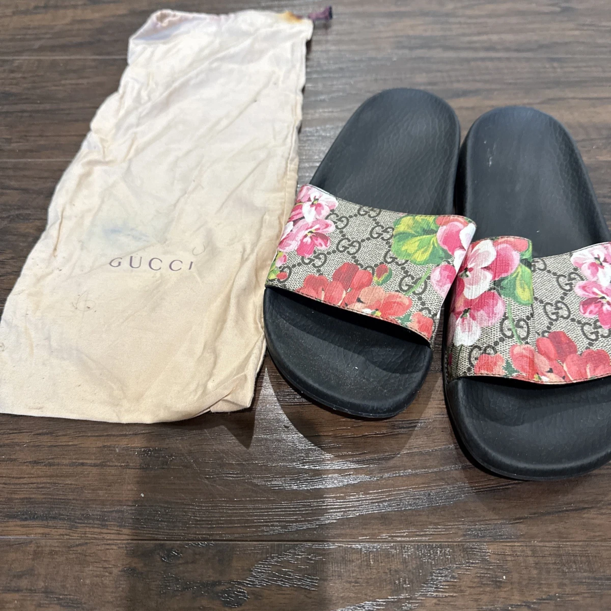 Gucci Flat (Under 1 in) Floral Sandals for Women for sale | eBay