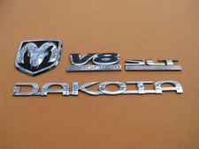 05 06 07 08 09 10 11 DODGE DAKOTA SLT V8 REAR GATE EMBLEM LOGO BADGE SIGN A46626