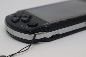 Sony PSP-2001 PlayStation Portable Handheld Console Black