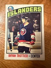 1976-77 Bryan Trottier O-Pee-Chee rookie hockey card #115 - New York Islanders. rookie card picture