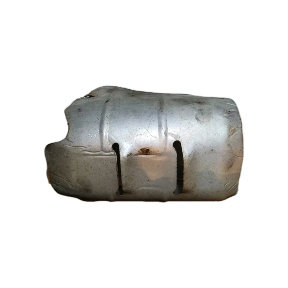 Collettore protezione termica originale Ford Fista 1.3 codice motore BAJA (F187) - Immagine 3 di 4