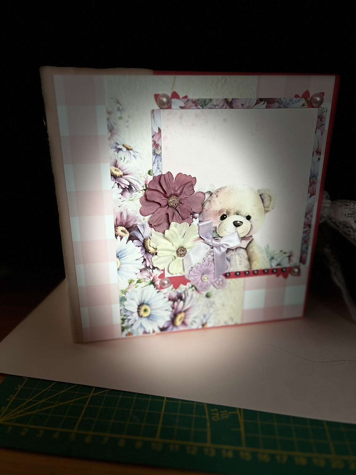 Album photo scrapbooking à personnaliser pour préserver vos souvenirs