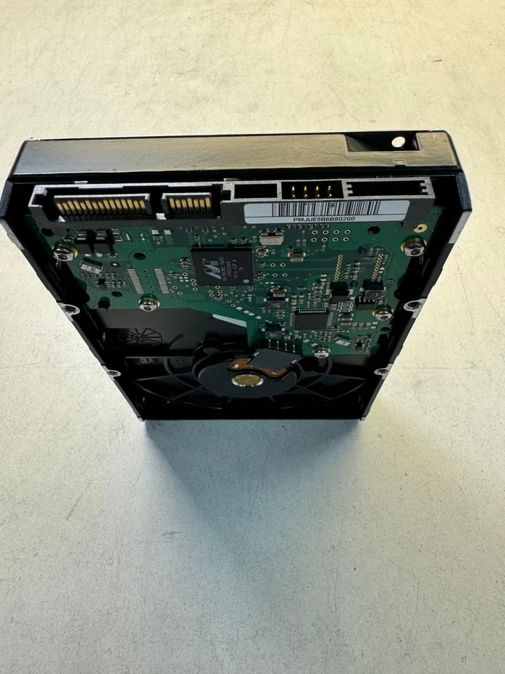 HP 482915-001 HD321HJ HD321HJ/B 320GB 7.2K RPM 8 MB CACHE 3 Gb/s SATA 3.5" HDD - Image 4 of 4