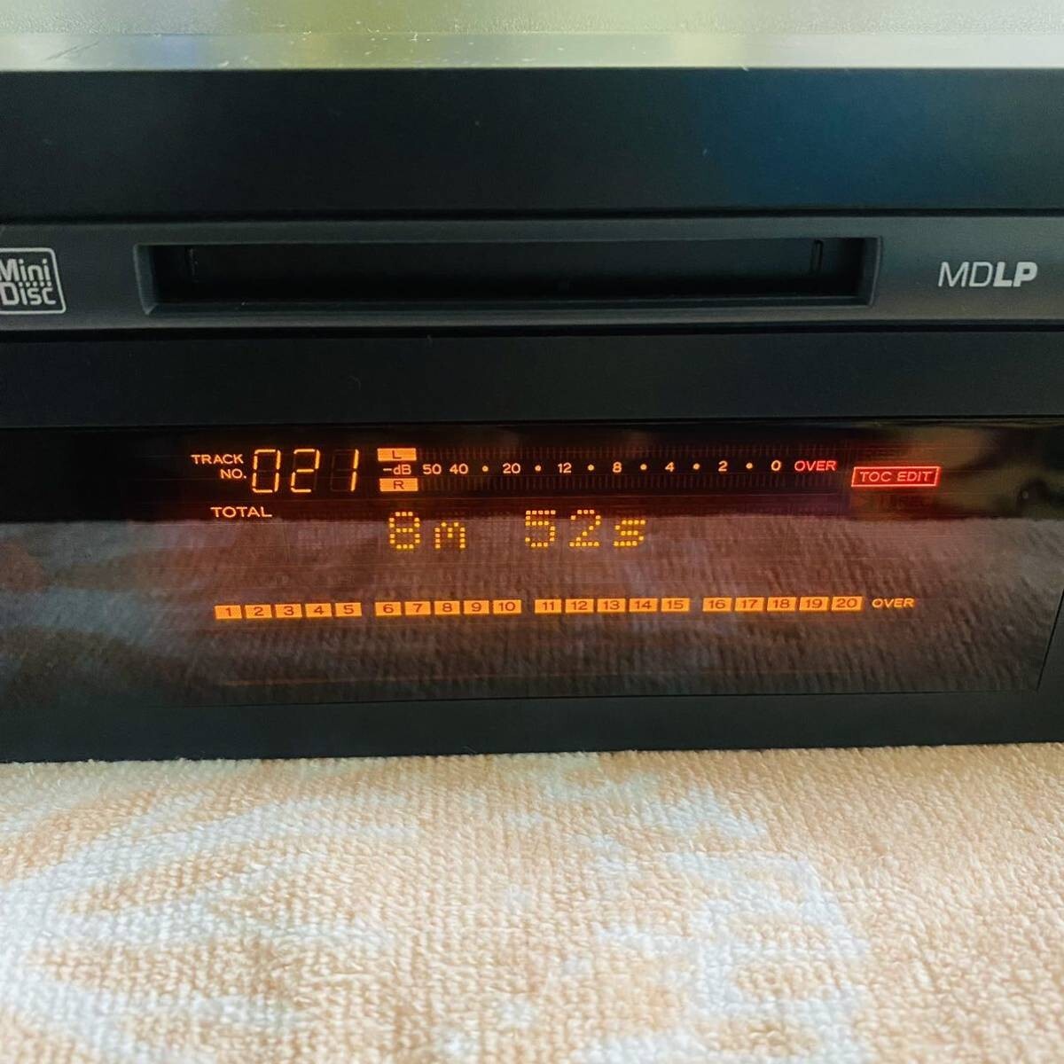 Tascam MD-350 Mini Disc Player Recorder MD Deck 100V | eBay