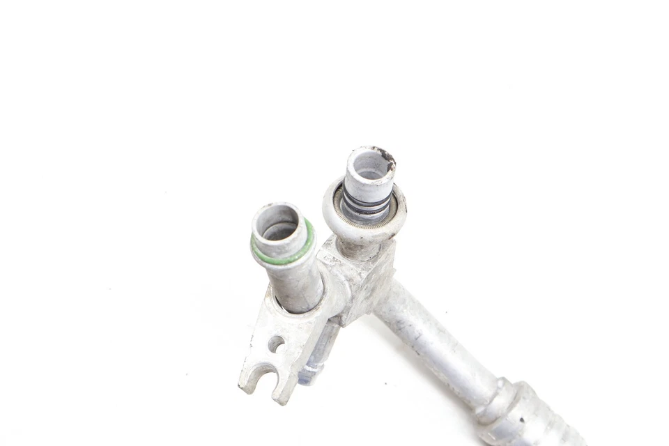 VW EUROVAN 1992-1996 - MANGUERA DE AIRE ACONDICIONADO / LÍNEA / TUBO 701820729G Foto 2 de 4