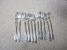 LOT OF 11 AVON ONE SILVERPLATE COCKTAIL SEAFOOD FORK INTERNATIONAL SILVER 5 5/8