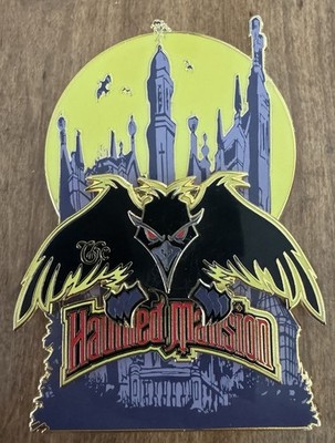 RARE 2002 Disney Haunted Mansion 999 Happy Haunts Ball Ltd Ed 3D Raven Jumbo Pin