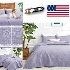 King Size Quilt Bedding Set Lavender Coin Pattern Lightweight Comforter 3 Pieces