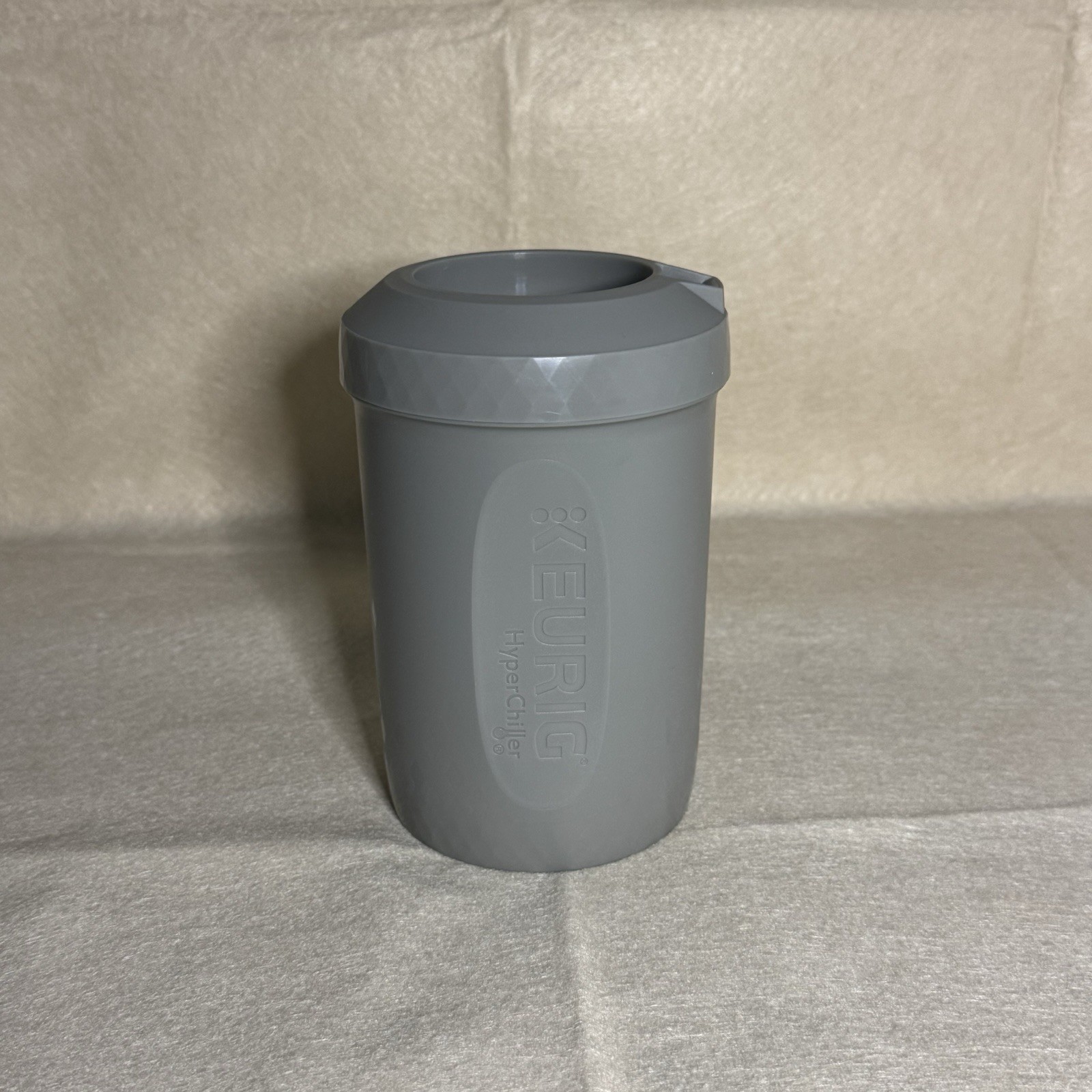 New  Holds 12.5 Oz No Box But Never Used