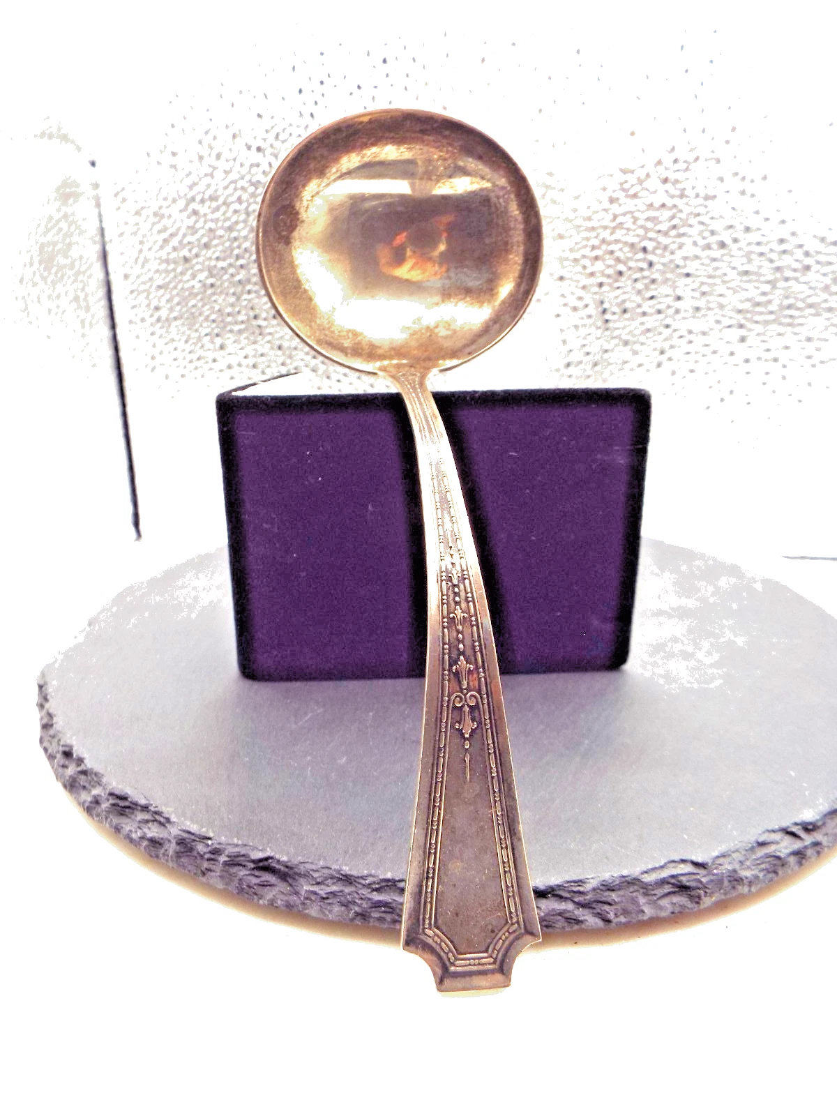 1924 INTERNATIONAL SILVER ANCESTRAL PATTERN STERLING GRAVY SAUCE LADLE 50GR.