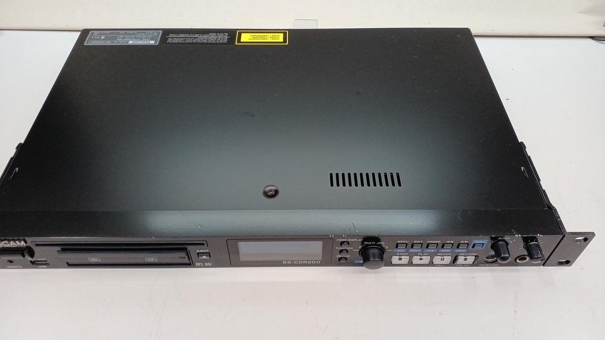 TASCAM タスカム USB・SD・CDレコーダー SS-CDR200 美品 SS-CDR200 | ソリッドステート/CD ステレオオーディオ
