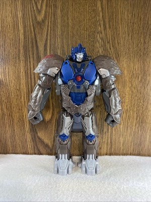 Transformers Rise Of The Beasts Smash Changer Optimus Primal Figure. 