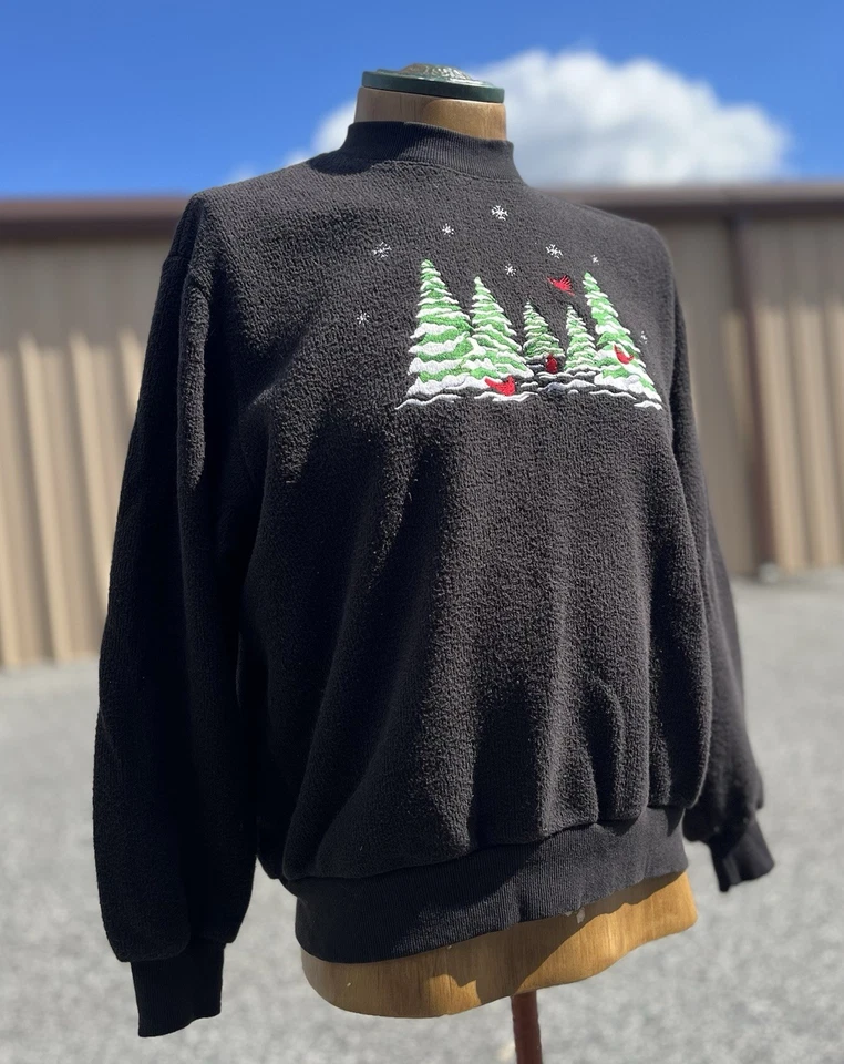 Sudadera de Navidad BonWorth Vintage Negra Bordada Cardenales Árboles de Nieve Foto 3 de 4