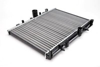 Thermotec KüHler WasserküHler Passend FüR CitroëN C5 I Peugeot 406 DC DE RE 8B