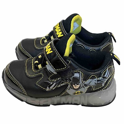 Batman Light Up Sole Size 8 Boys Shoes Toddler DC Comics Shoe Collection
