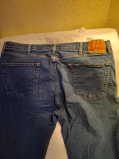 Waist 42 Length 32 Levi Strauss And Company Blue Jeans