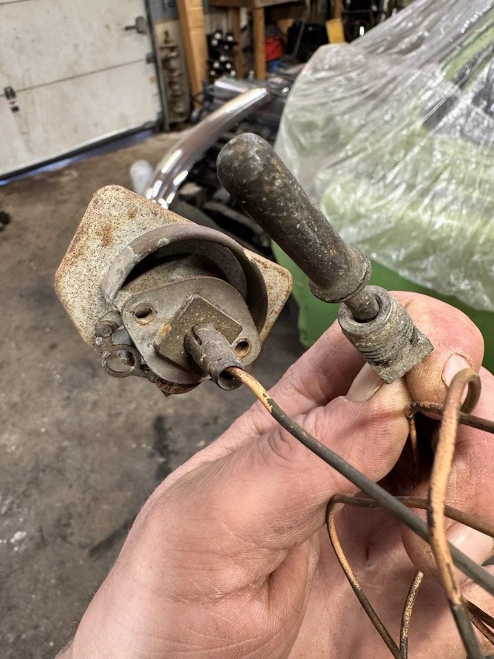 1940 1941 1942 1946 Chevrolet GMC Truck Working Original Temperature Gauge Temp - Image 4 of 4