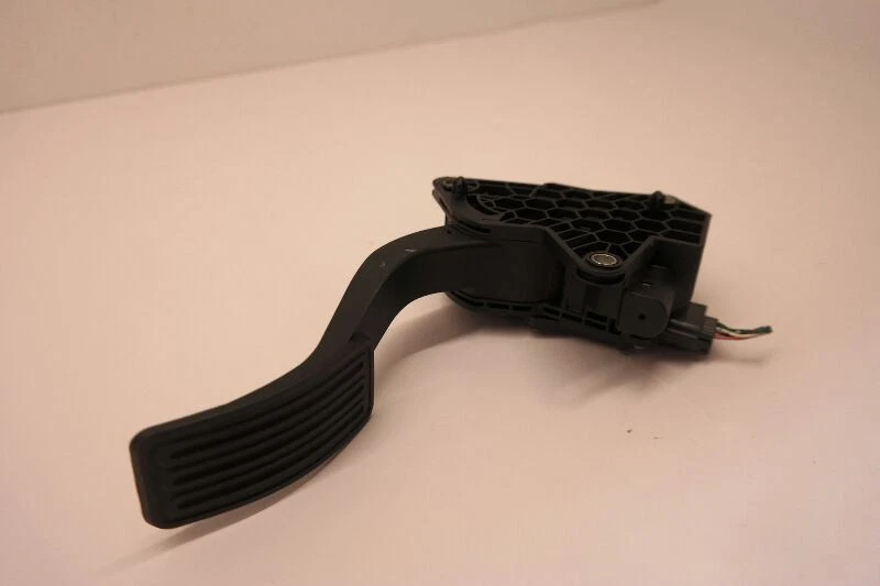 2007 NISSAN ALTIMA ПЕДАЛЬ ГАЗОВОГО АКСЕЛЕРАТОРА - Изображение 3 из 4