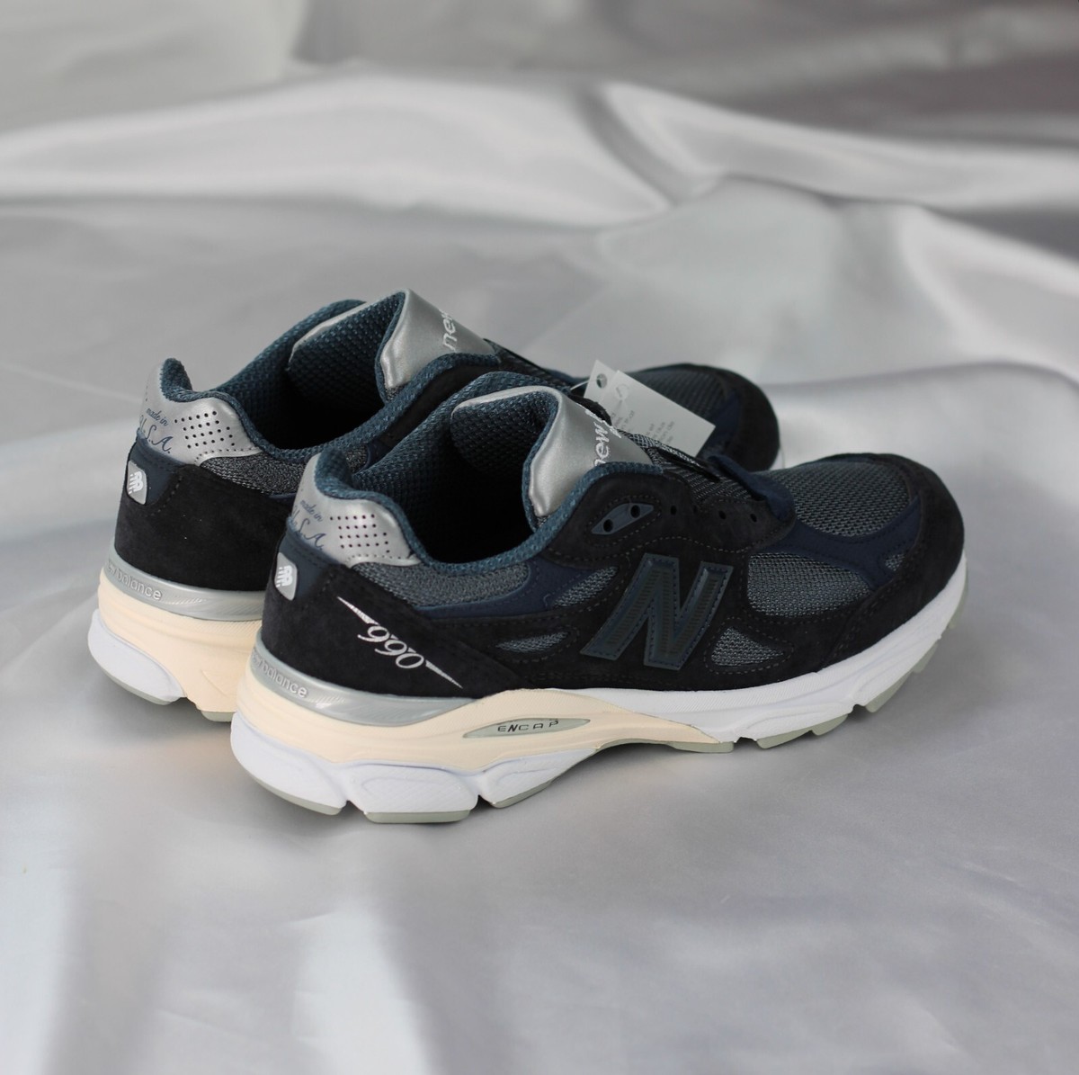 Size 5.5M - New Balance 990v3 Kith Genesis Navy White Low Top