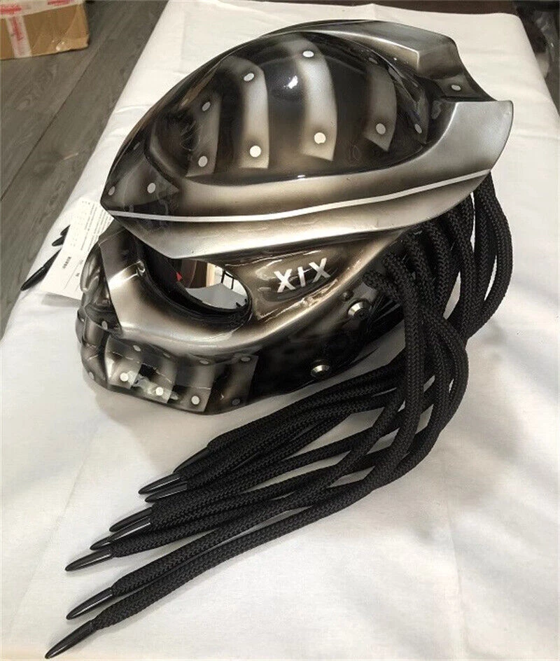 Alien Predator Fangs Wasp Motorcycle Full Face Laser Light Customized Helmet Toy - Bild 4 von 4