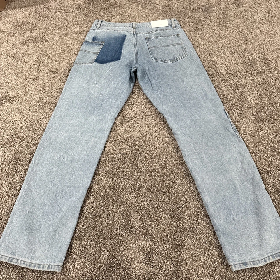 BoohooMAN Light wash carpenter/cargo Denim Jeans, Straps, Buttons 32 - Image 4 of 4