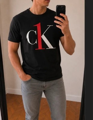 Calvin Klein T-Shirt