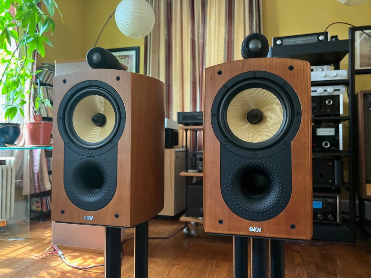 スピーカー・ウーファー B&W Nautilus 805 B&W Nautilus 805 | 広島のオーディオ、ホームシアターの販売