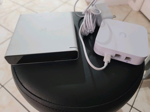 Unifi Cloud Key Plus And Gateway Lite - Picture 3 of 3