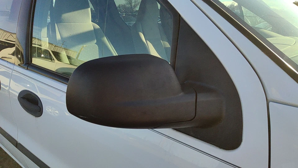 Espejo retrovisor lateral derecho Ford Freestar 2006-2007 montado en la puerta OEM 6f2z17682aa Foto 2 de 4